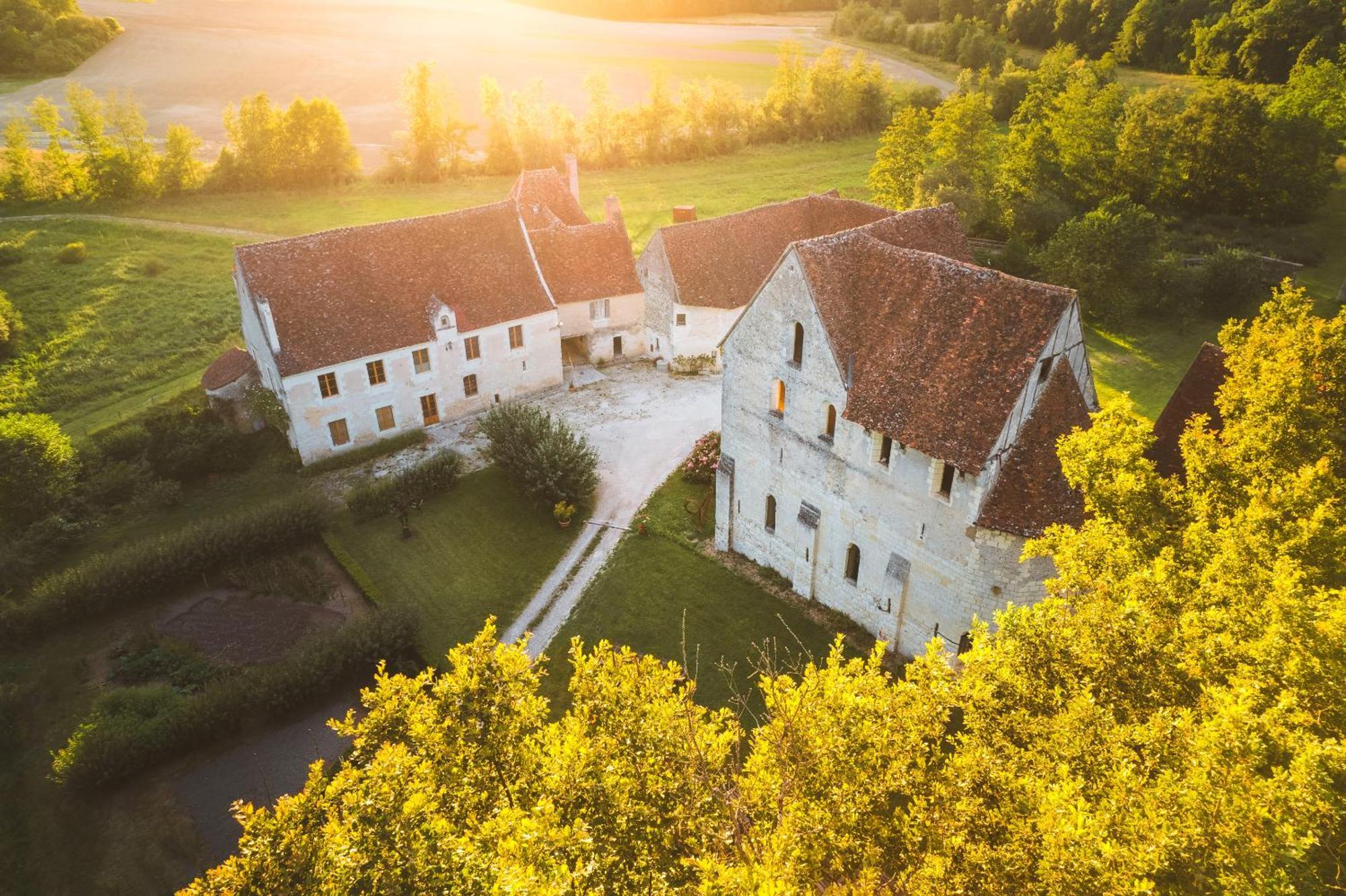 Chateau-Monastere De La Corroirie Montrésor Exteriör bild